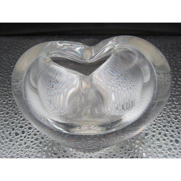 Handcrafted Crystal Heart Art Glass Bud Vase Paperweight Made in Brazil - Picture 2 of 14